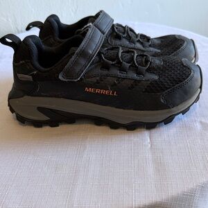 Merrell Kids Black and Orange Sneakers